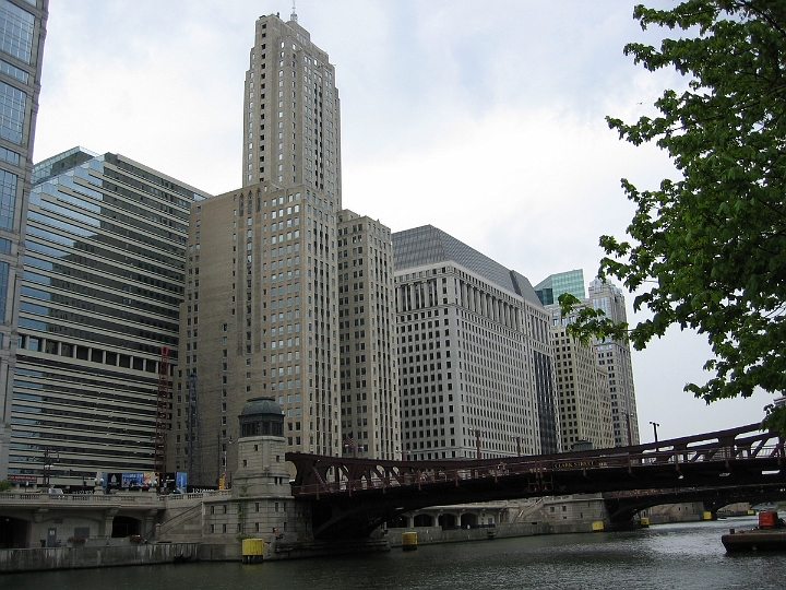 10 Chicago downtown.JPG